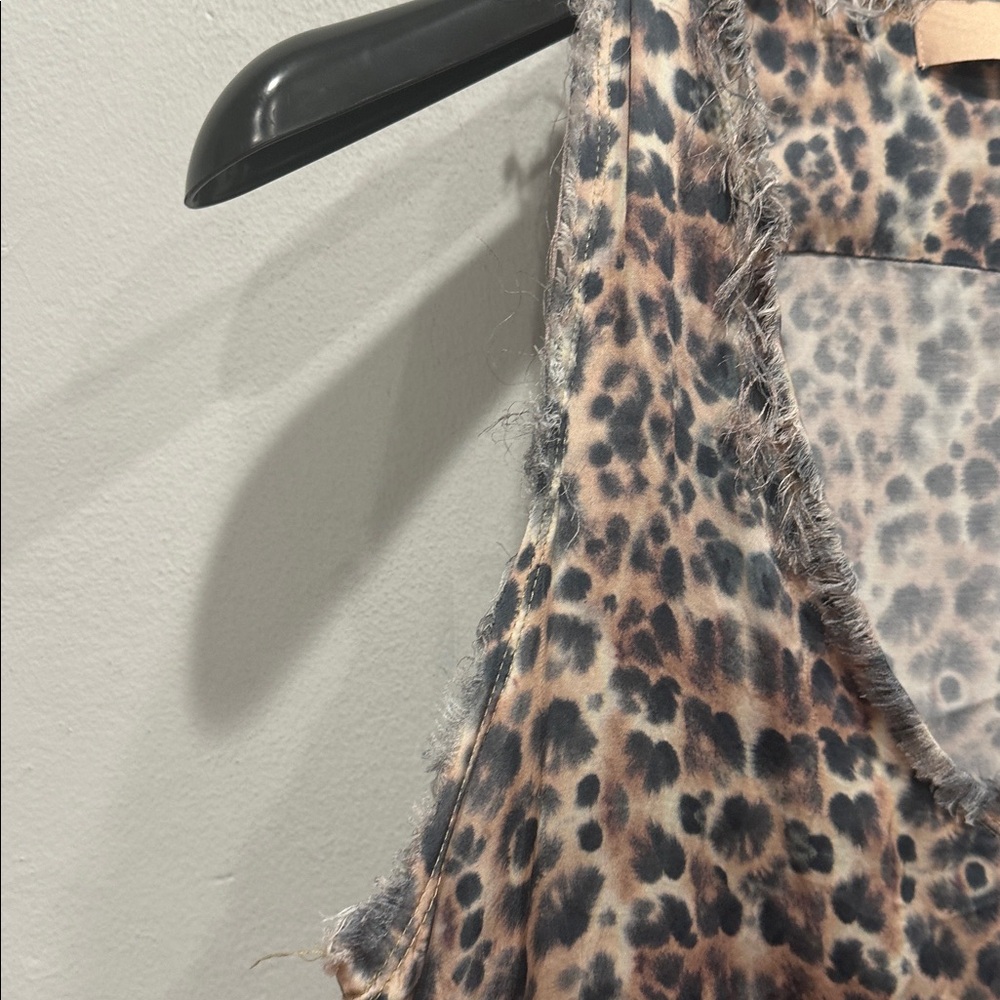 Cali by Cali Dreaming animal print silk top blouse tank size small brown black - Picture 2 of 7